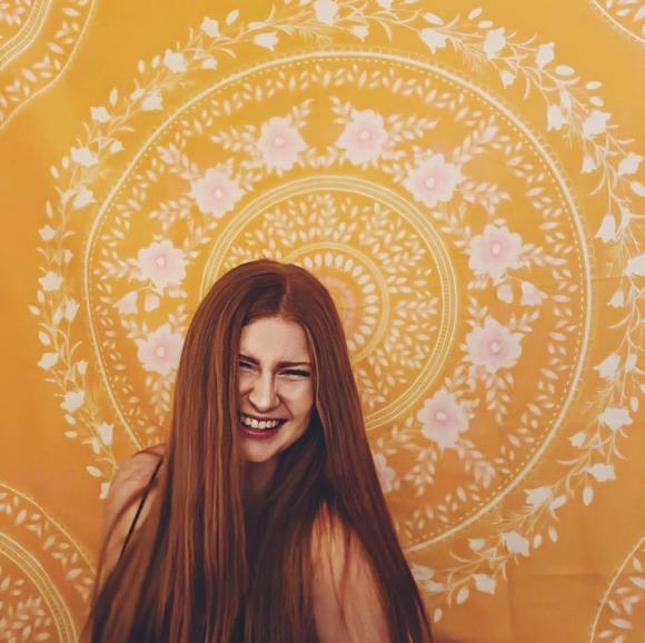 hannah_davies
